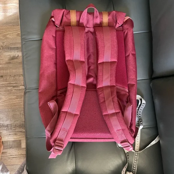 Herschel Backpack - Picture 4 of 4